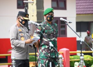 KAPOLDA KEPRI DAN DANREM 003/WP MEMBUKA PENDIDIKAN DAN LATIHAN INTEGRASI DIKMABA TNI AD DAN DIKTUKBA POLRI TAHUN ANGGARAN 2021