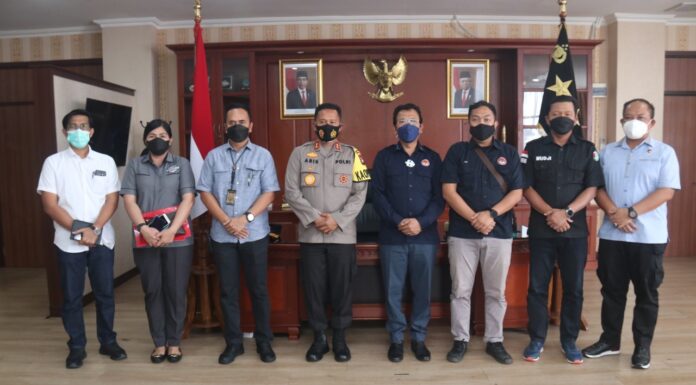 KAPOLDA KEPRI BERSAMA LEMBAGA PERLINDUNGAN SAKSI DAN KORBAN RI MENGADAKAN SILATURAHMI DAN AUDIENSI