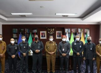 Ansar Ahmad Menerima Audensi Direksi BPS Kepri, Di Ruang Kerja Kantor Gubernur Lantai 4 Dompak
