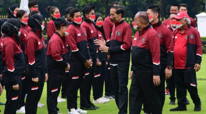 Presiden Jokowi Lepas Kontingen Indonesia ke SEA Games Ke-31 Vietnam