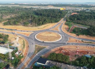 Wisman Puji Kemajuan Infrastruktur Batam