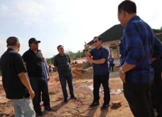 Dewan Pengawas BP Batam Tinjau Pembangunan 4 Rumah Contoh di Tanjung Banon