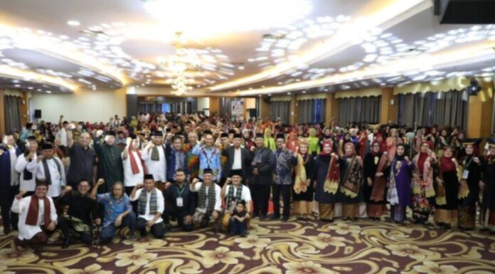 Walikota Batam Amsakar, Ajak Warga Minang Batam Bangun Energi Kolektif untuk Kemajuan Kota