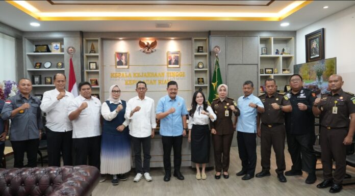 Silaturahmi Kepala dan Waka BP Batam Bersama Kajati Kepri