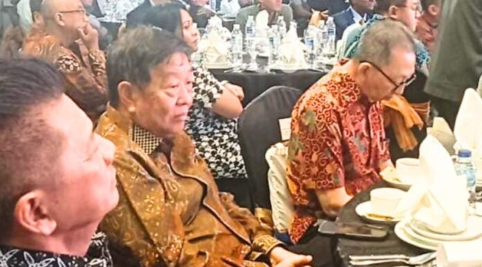 Abi Raih Penghargaan Tokoh Pariwisata Gastronomi Batam di Ajang Anugerah Investasi BP Batam 2025