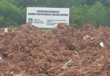 Material Timbunan Gedung Perpustakaan CSR PT Wasco Diduga Mengandung Limbah B3