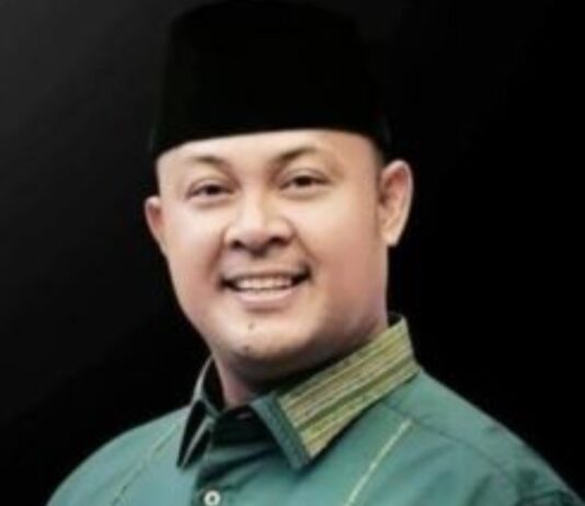Iman Sutiawan Diterpa Isu Miring , Tokoh Batam Boleh Kritik, Tetapi Jangan Menghakimi