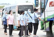 Investasi Terus Mengalir, Pengangguran Belum Juga Tuntas